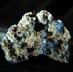 Minerales de la provincia de Alicante. Cuarzo azul