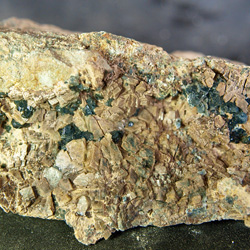Minerales de la provincia de Alicante. Dolomita