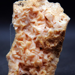 Minerales de la provincia de Alicante. Dolomita