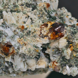 Minerales de la provincia de Alicante. Titanita