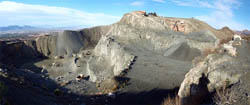 Explotación de Ofitas Los Serranos y sierra de Albatera. Alicante