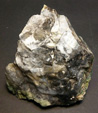 Grupo Mineralógico de Alicante.  Ópalo con Dendritas. Cabezo Negro. Zeneta. Alicante  