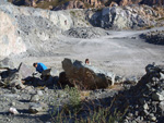 Grupo Mineralógico de Alicante. Explotación de Ofitas Los Serranos. Hondón de los Frailes. Alicante  