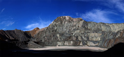 Grupo Mineralógico de Alicante. Los Serranos. Hondón de los Frailes. Alicante  