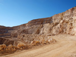 Grupo Mineralógico de Alicante. Explotación de Áridos. Enguera. Comarca Canal de Navarres. Valencia   