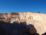 Grupo Mineralógico de Alicante. Explotación de Áridos. Enguera. Comarca Canal de Navarres. Valencia   