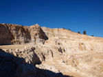 Grupo Mineralógico de Alicante. Explotación de Áridos. Enguera. Comarca Canal de Navarres. Valencia   