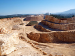 Grupo Mineralógico de Alicante. Explotación de Áridos. Enguera. Comarca Canal de Navarres. Valencia   