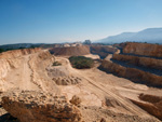 Grupo Mineralógico de Alicante.Explotación de Áridos. Enguera. Comarca Canal de Navarres. Valencia   