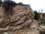 Grupo Mineralógico de Alicante. Afloramiento de Marcasitasa en el Alcavo. Agost. Alicante 