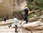 Grupo Mineralógico de Alicante.  Ópalo con Dendritas.Afloramiento de Marcasitasa en el Alcavo. Agost. Alicante 