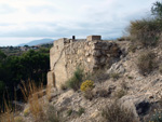 Grupo Mineralógico de Alicante. Antigua explotación de áridos. Serreta Negra. Moralet. Alicante  