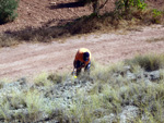 Grupo Mineralógico de Alicante. Afloramiento de Aragonitos. Casas de Ves. Albacete   