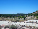 Grupo Mineralógico de Alicante.Afloramiento de Aragonitos. Casas de Ves. Albacete  