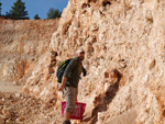 Grupo Mineralógico de Alicante. Gravera del Barraquero, Hoya Redonda, Enguera. Comarca Canal de Navarrés, València  