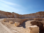 Grupo Mineralógico de Alicante. Gravera del Barraquero, Hoya Redonda, Enguera. Comarca Canal de Navarrés, València  