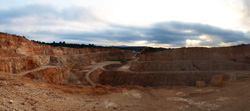 Grupo Mineralógico de Alicante. Gravera del Barquero. Enguera. Valencia