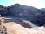 Grupo Mineralógico de Alicante.Canteras de yeso las Viudas. La Alcoraia. Alicante   