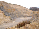 Grupo Mineralógico de Alicante. Cantera de Áridos Holcin. Busot. Alicante 