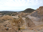 Grupo Mineralógico de Alicante.Cantera de Áridos Holcin. Busot. Alicante