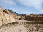 Grupo Mineralógico de Alicante.Cantera de Áridos Holcin. Busot. Alicante