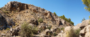 Grupo Mineralógico de Alicante. Exolotaciones de áridos y yeso. Cabezo del Polavar. Villena. Alicante