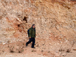Grupo Mineralógico de Alicante.  Gravera del Barraquero, Hoya Redonda, Enguera, Comarca Canal de Navarrés, Valencia  