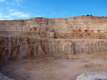 Grupo Mineralógico de Alicante. Gravera del Barraquero, Hoya Redonda, Enguera, Comarca Canal de Navarrés, Valencia 