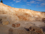 Grupo Mineralógico de Alicante. Gravera del Barraquero, Hoya Redonda, Enguera, Comarca Canal de Navarrés, Valencia 