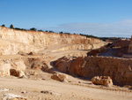 Grupo Mineralógico de Alicante. Gravera del Barraquero, Hoya Redonda, Enguera, Comarca Canal de Navarrés, Valencia 