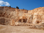 Grupo Mineralógico de Alicante. Gravera del Barraquero, Hoya Redonda, Enguera, Comarca Canal de Navarrés, Valencia 