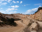 Grupo Mineralógico de Alicante. Gravera del Barraquero, Hoya Redonda, Enguera, Comarca Canal de Navarrés, Valencia 