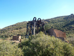 Grupo Mineralógico de Alicante. Aragonito. Barranco de Ojos. Aspe.  Alicante