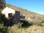 Grupo Mineralógico de Alicante. Aragonito. Barranco de Ojos. Aspe.  Alicante