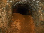 Grupo Mineralógico de Alicante. Paraje Barranco de Ojos. Aspe.  Alicante