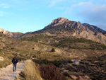 Grupo Mineralógico de Alicante. Cantera de Áridos de Holcin, Busot. Alicante