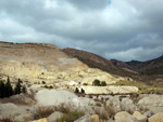 Grupo Mineralógico de Alicante. Cantera de Áridos de Holcin, Busot. Alicante