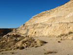 Grupo Mineralógico de Alicante. Cantera de Áridos de Holcin. Busot. Alicante