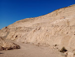 Grupo Mineralógico de Alicante. Cantera de Áridos de Holcin. Busot. Alicante