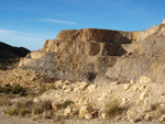 Grupo Mineralógico de Alicante. Cantera de Áridos de Holcin. Busot. Alicante