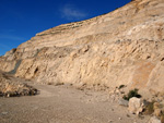 Grupo Mineralógico de Alicante.  Cantera de Áridos de Holcin. Busot. Alicante 