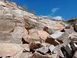 Grupo Mineralógico de Alicante. Cantera de granito. . Cardeñosa. Ávila. Alicante