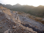 Grupo Mineralógico de Alicante.  Cantera de Áridos Holcin. Busot. Alicante 