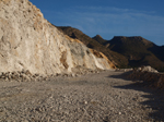 Grupo Mineralógico de Alicante.  Cantera de Áridos Sodira. Busot. Alicante 