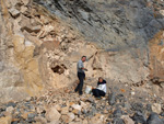 Grupo Mineralógico de Alicante.  Cantera de Áridos Sodira. Busot. Alicante 