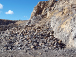 Grupo Mineralógico de Alicante.  Cantera de Áridos Sodira. Busot. Alicante 