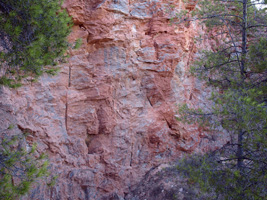 Cantera de Yeso. Cabezo de la Panadesa. Castalla. Alicante    