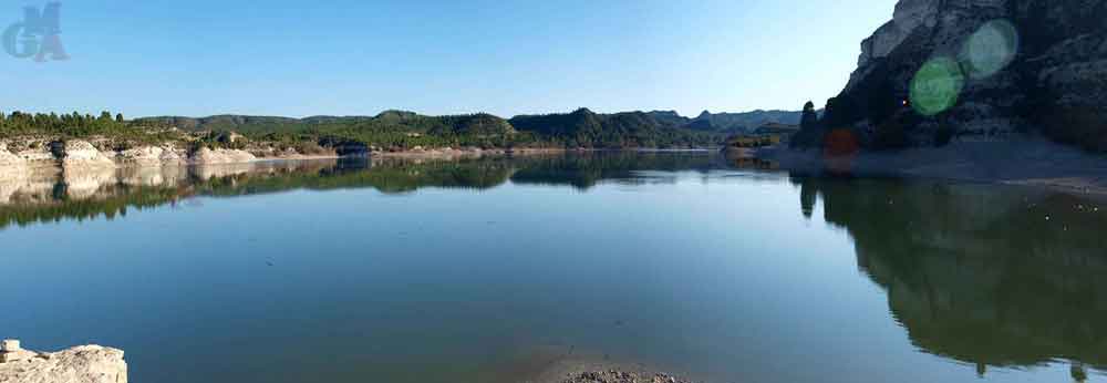 Embalse de Camarillas desde la Cantera diatomeas Agramon Albacete