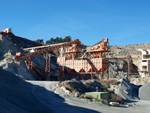 Grupo Mineralógico de Alicante. Cantera de Ofitas de los Serranos y sierra de Albatera  Alicante  