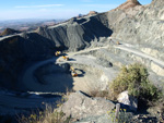 Grupo Mineralógico de Alicante. Cantera de Ofitas de los Serranos y sierra de Albatera  Alicante  